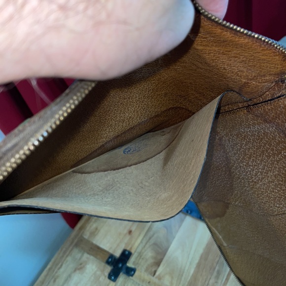 Louis Vuitton Vintage Documents Case. - Picture 9 of 17